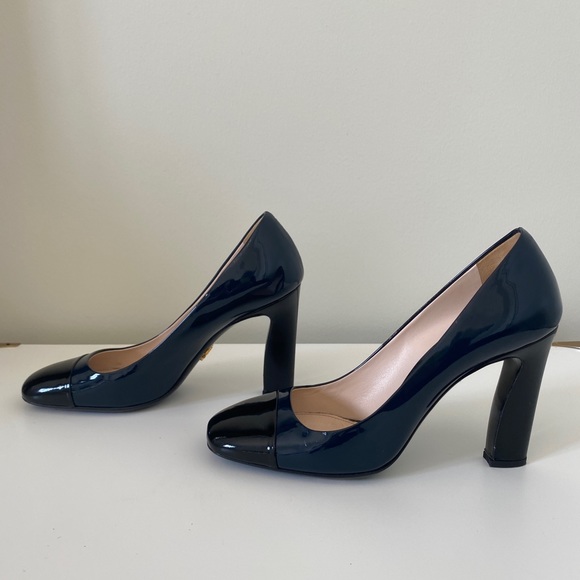 PRADA Two-Tone Patent Leather Cap-Toe Pumps - Picture 12 of 13